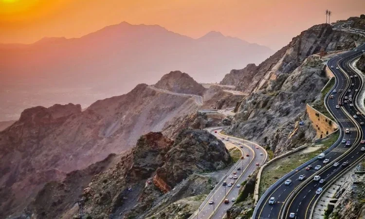 Mengintip Keindahan Kota Thaif Kota Sejuk di Pegunungan Hijaz - wilimas panen tour travvel